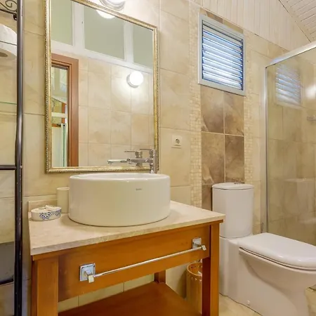 Luna Begonvil Tas Evler