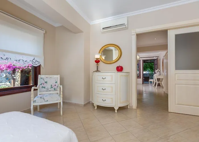 Hotel Luna Begonvil Tas Evler 3*